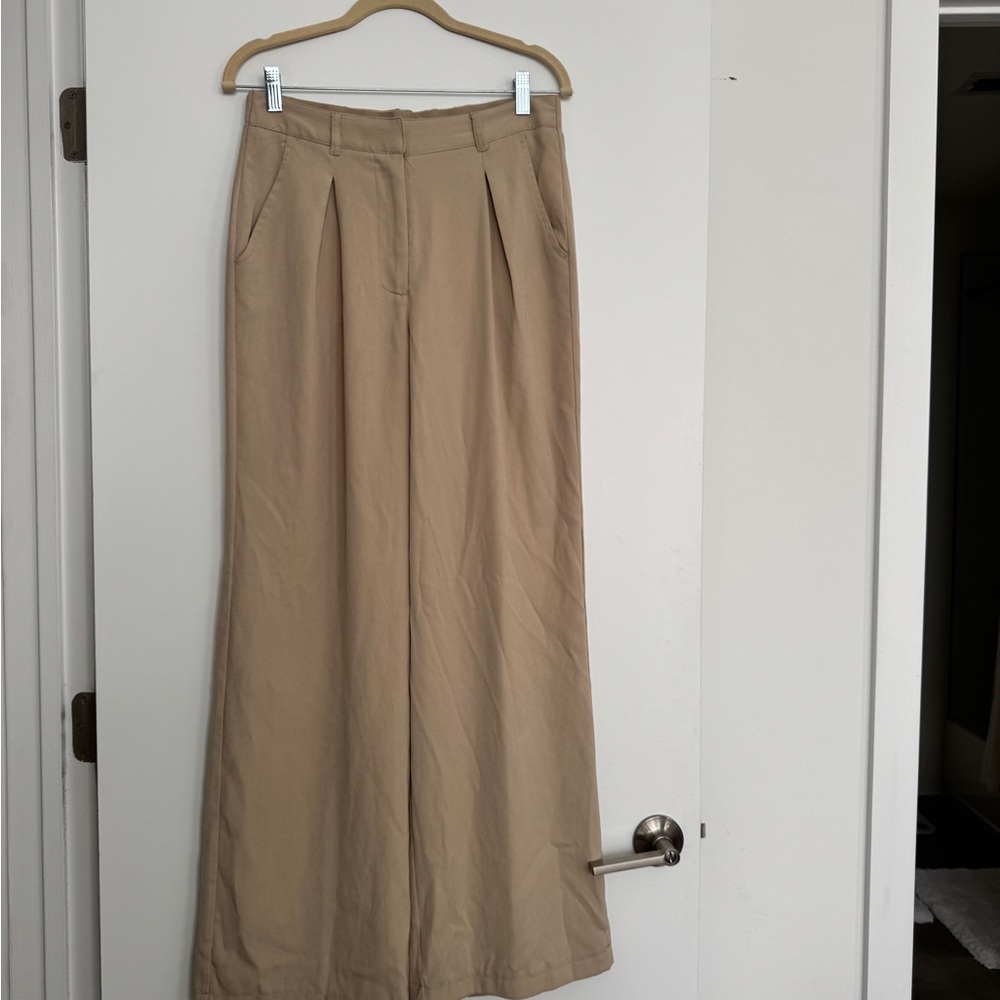 Max Studio Tan wide pants